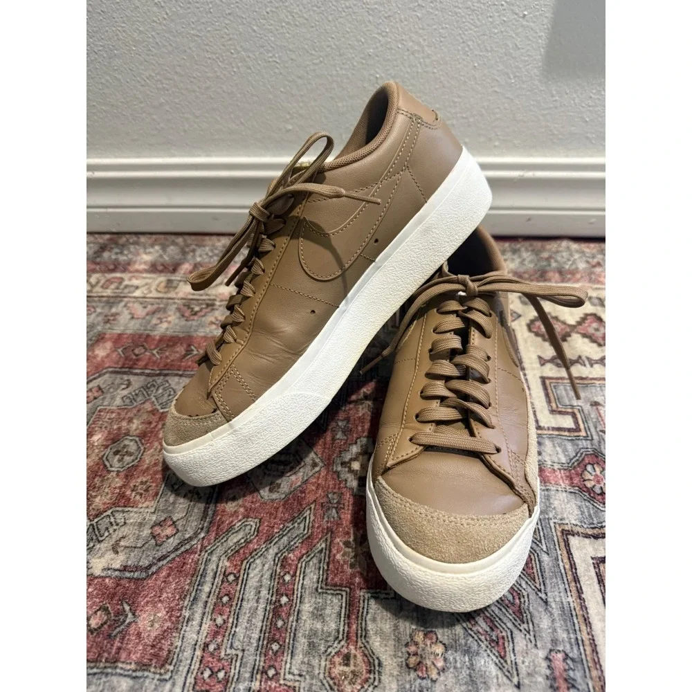 Nike Blazer Low Platform Sesame White Leather Sneakers DJ0292-200 Womens 8.5